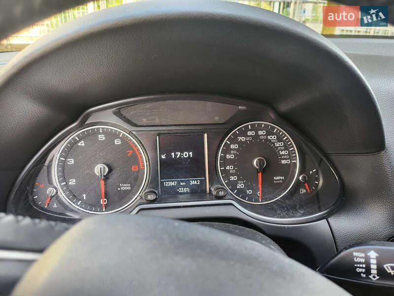 Позашляховик / Кросовер Audi Q5 2016 в Києві