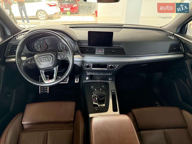 Позашляховик / Кросовер Audi Q5 2017 в Хмельницькому