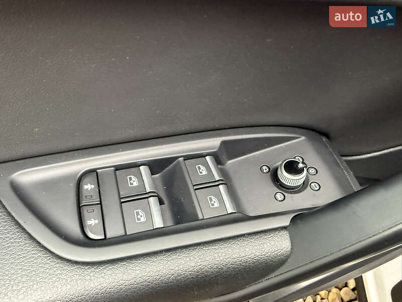 Позашляховик / Кросовер Audi Q5 2020 в Стрию фото 45 Позашляховик / Кросовер Audi Q5 2020 в Стрию