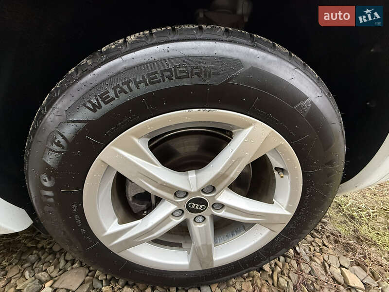 Позашляховик / Кросовер Audi Q5 2020 в Стрию фото 99 Позашляховик / Кросовер Audi Q5 2020 в Стрию