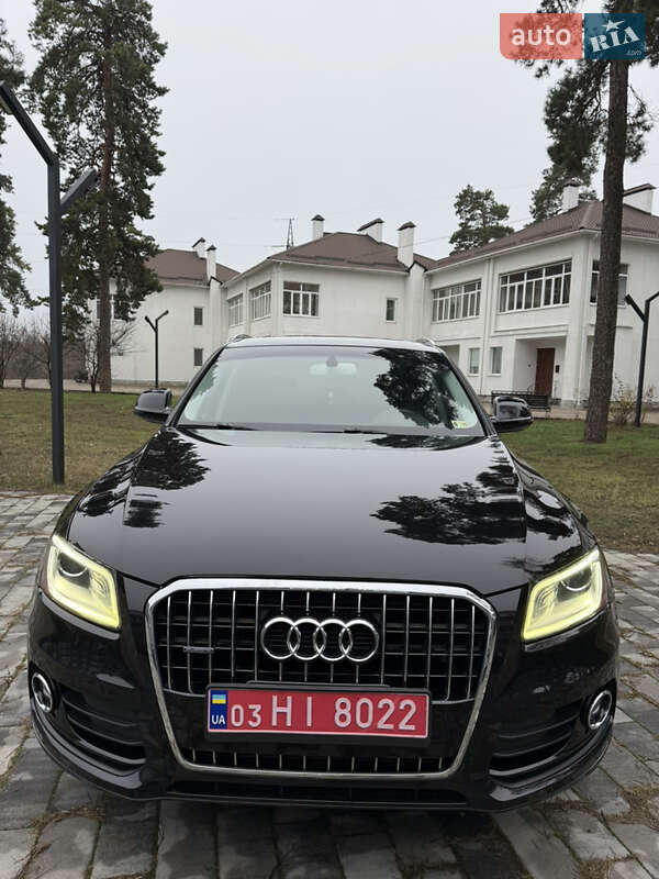 Внедорожник / Кроссовер Audi Q5 2016 в Ахтырке