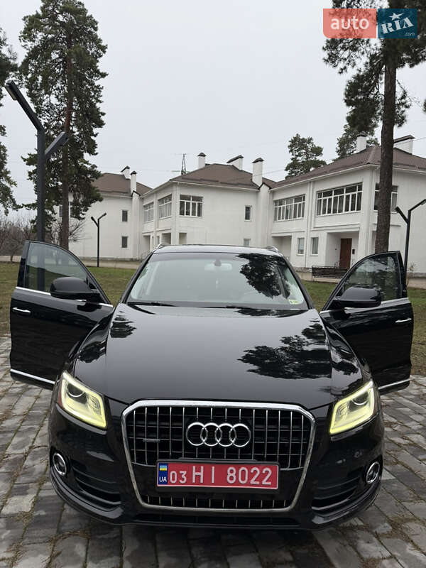 Внедорожник / Кроссовер Audi Q5 2016 в Ахтырке