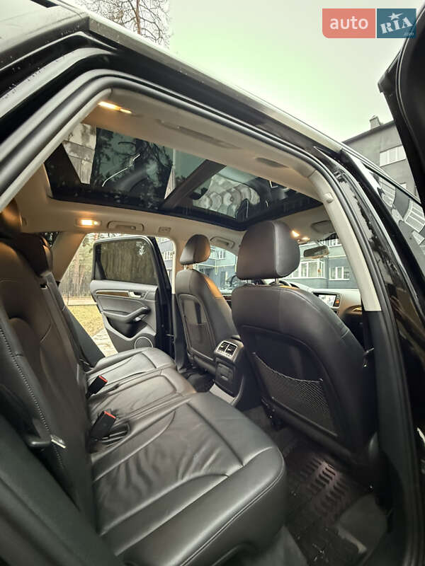 Внедорожник / Кроссовер Audi Q5 2016 в Ахтырке