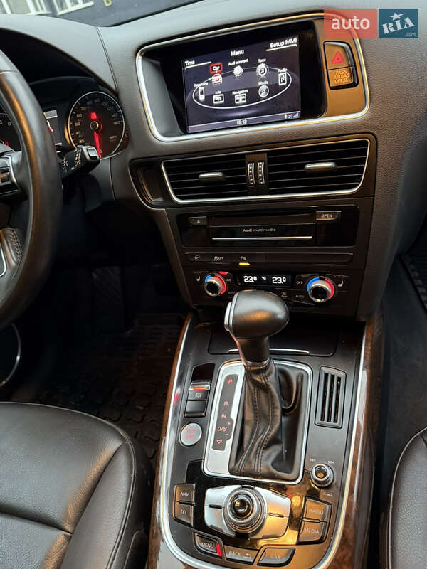 Внедорожник / Кроссовер Audi Q5 2016 в Ахтырке