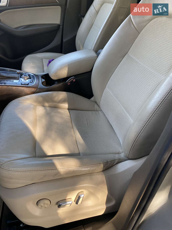 Позашляховик / Кросовер Audi Q5 2012 в Івано-Франківську