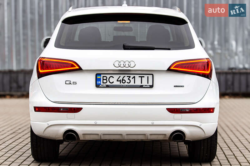 Позашляховик / Кросовер Audi Q5 2016 в Львові