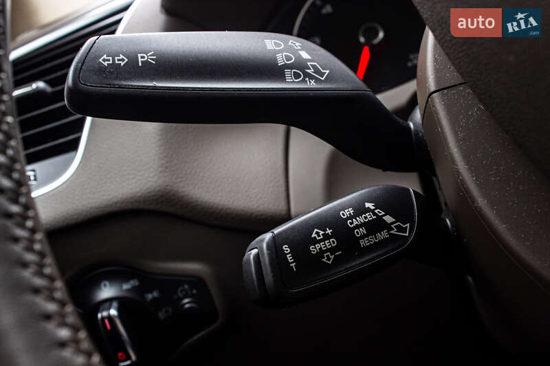 Позашляховик / Кросовер Audi Q5 2016 в Львові