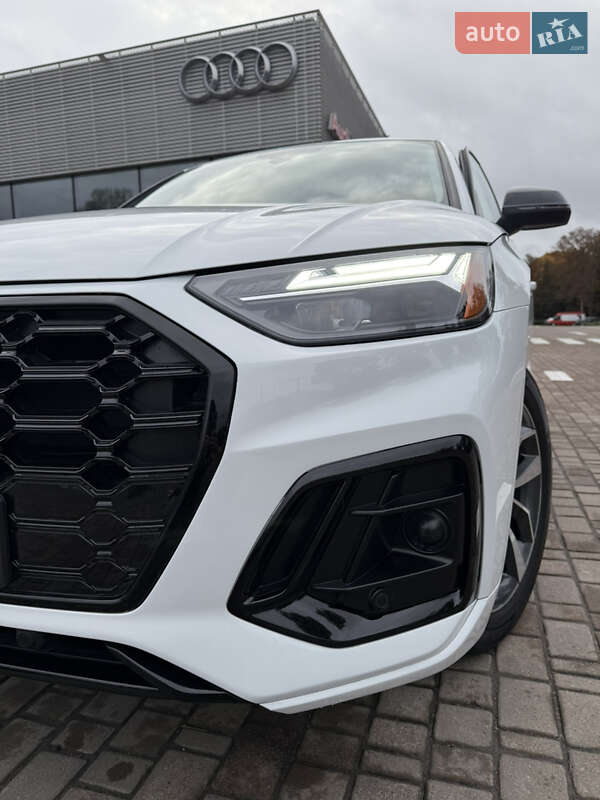 Внедорожник / Кроссовер Audi Q5 2023 в Киеве