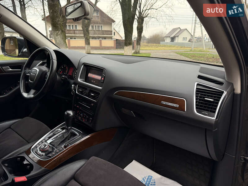 Внедорожник / Кроссовер Audi Q5 2012 в Тячеве