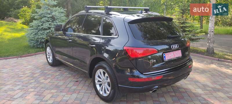 Внедорожник / Кроссовер Audi Q5 2016 в Миргороде