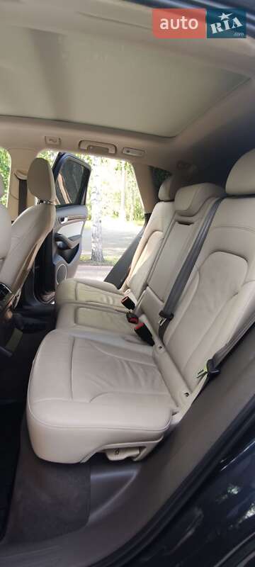 Внедорожник / Кроссовер Audi Q5 2016 в Миргороде