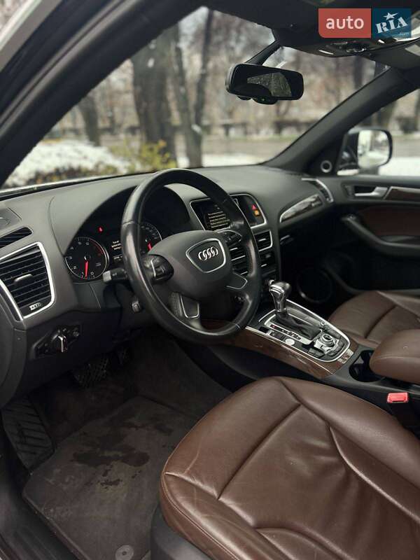Внедорожник / Кроссовер Audi Q5 2016 в Львове