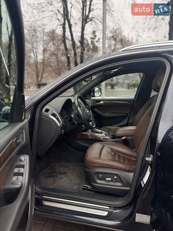 Внедорожник / Кроссовер Audi Q5 2016 в Львове