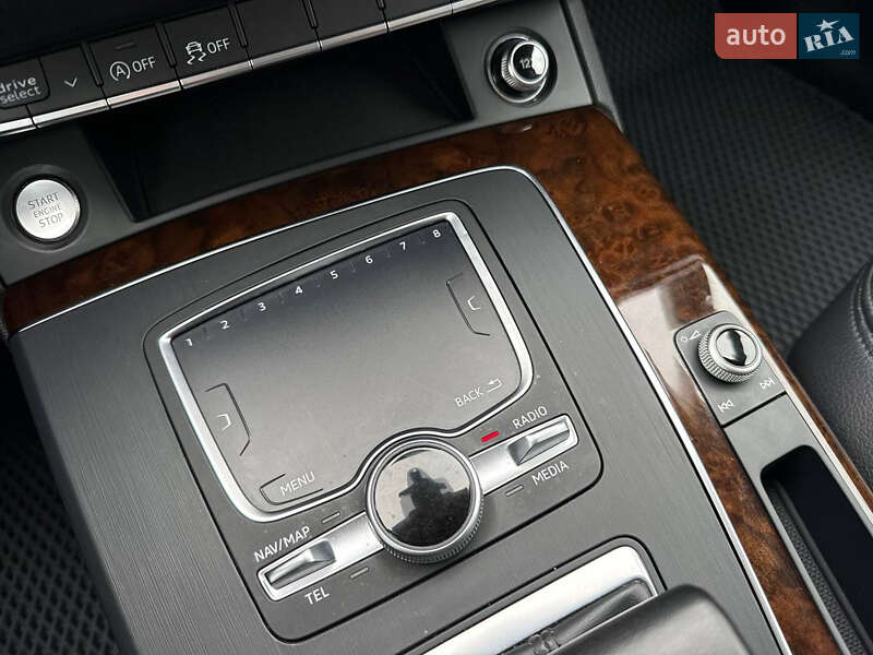 Внедорожник / Кроссовер Audi Q5 2017 в Коломые