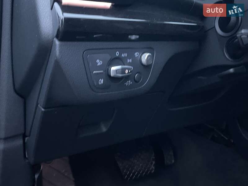 Внедорожник / Кроссовер Audi Q5 2018 в Чернигове