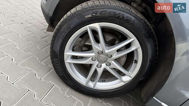 Позашляховик / Кросовер Audi Q5 2016 в Тернополі