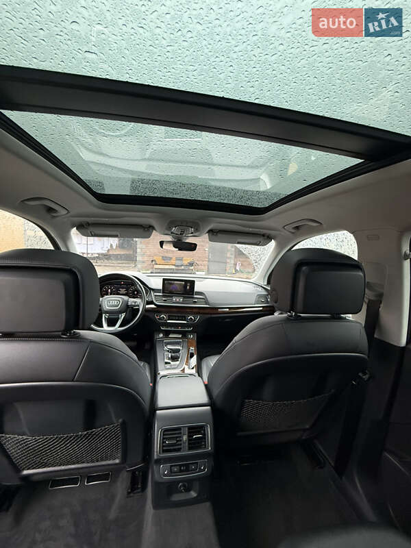 Позашляховик / Кросовер Audi Q5 2017 в Вараші фото 20 Позашляховик / Кросовер Audi Q5 2017 в Вараші