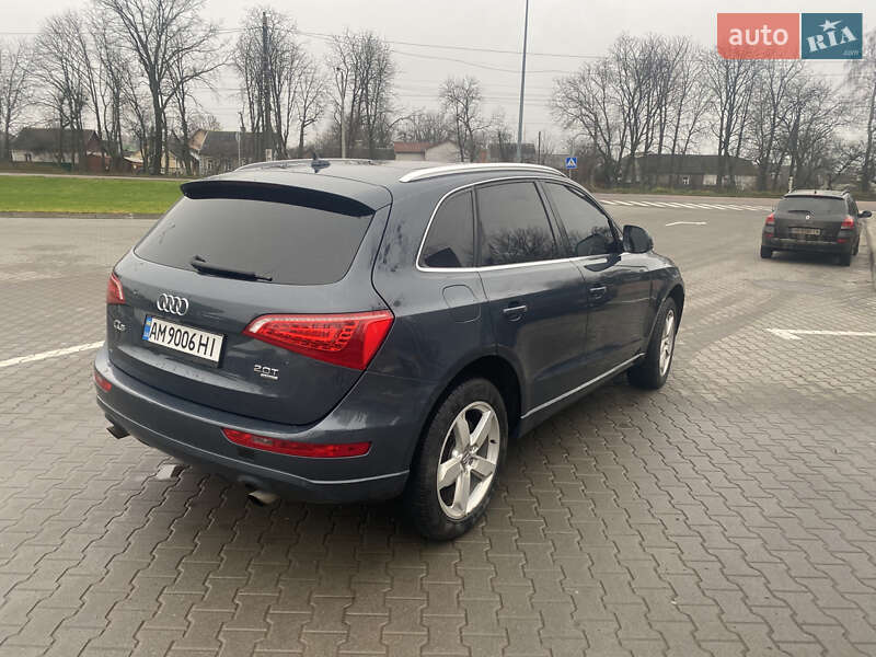 Внедорожник / Кроссовер Audi Q5 2011 в Житомире