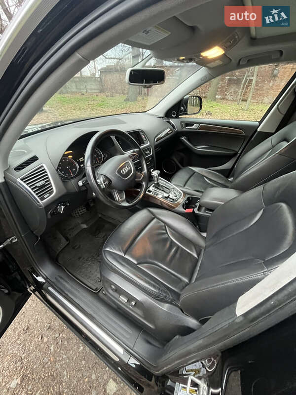 Позашляховик / Кросовер Audi Q5 2016 в Ніжині