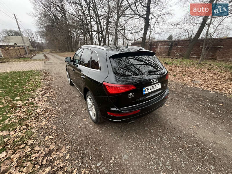 Позашляховик / Кросовер Audi Q5 2016 в Ніжині