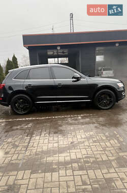 Внедорожник / Кроссовер Audi Q5 2013 в Лозовой