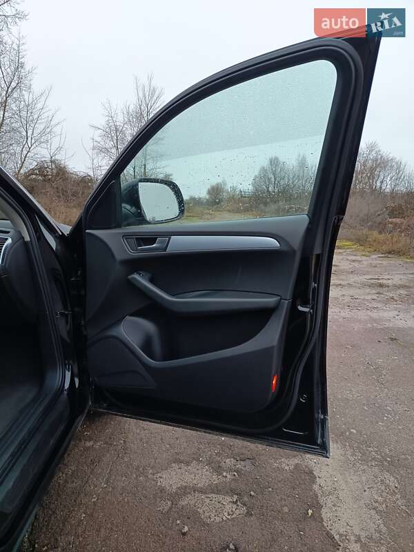 Внедорожник / Кроссовер Audi Q5 2011 в Иванкове