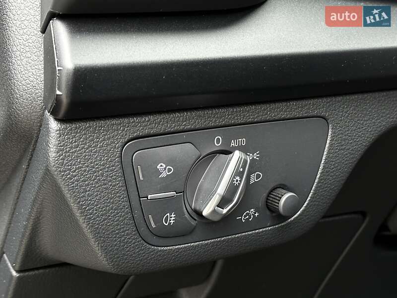 Внедорожник / Кроссовер Audi Q5 2024 в Львове