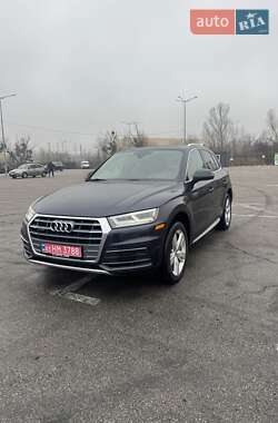 Внедорожник / Кроссовер Audi Q5 2019 в Киеве