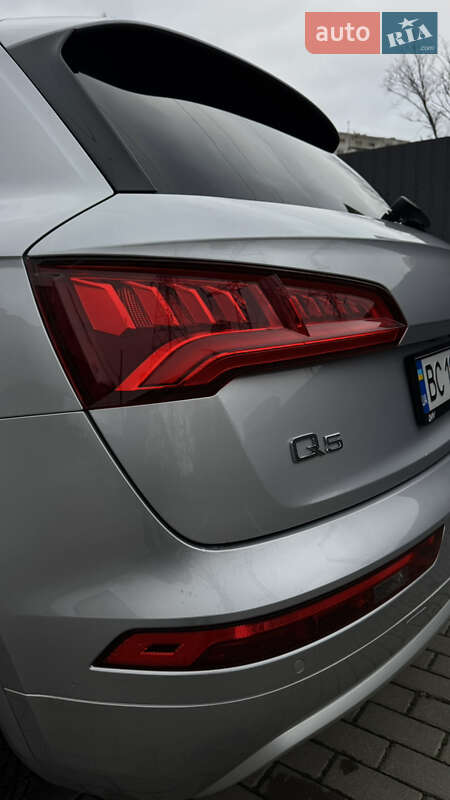 Внедорожник / Кроссовер Audi Q5 2018 в Киеве