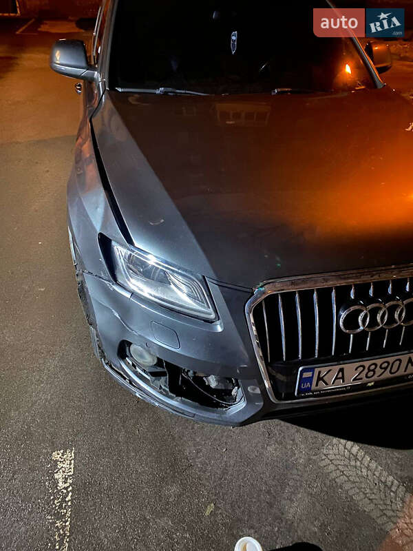 Внедорожник / Кроссовер Audi Q5 2014 в Киеве