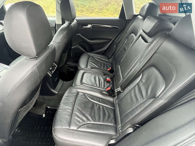 Внедорожник / Кроссовер Audi Q5 2014 в Львове