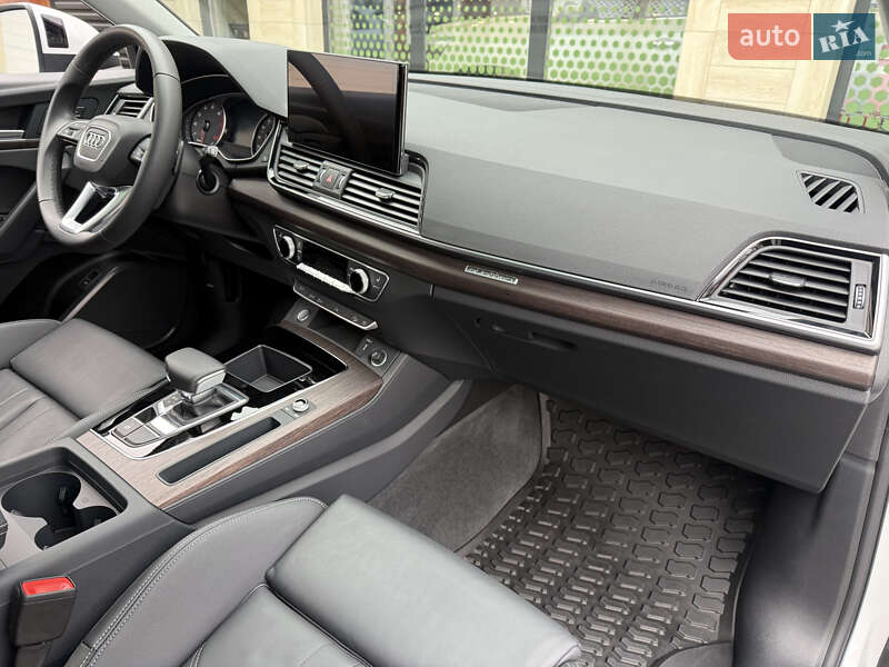 Внедорожник / Кроссовер Audi Q5 2024 в Коломые