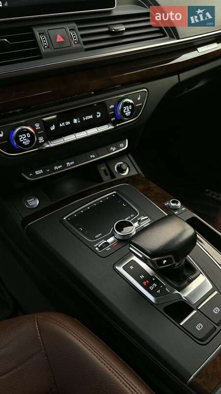 Позашляховик / Кросовер Audi Q5 2018 в Івано-Франківську