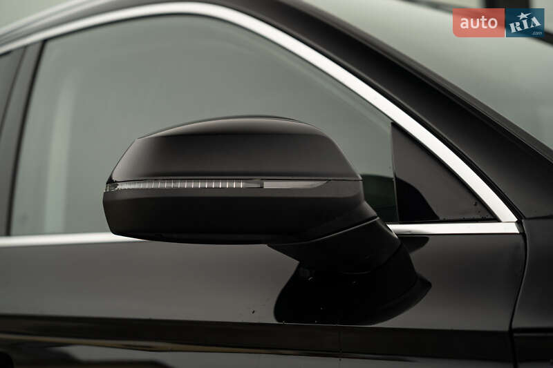 Внедорожник / Кроссовер Audi Q5 2018 в Черновцах