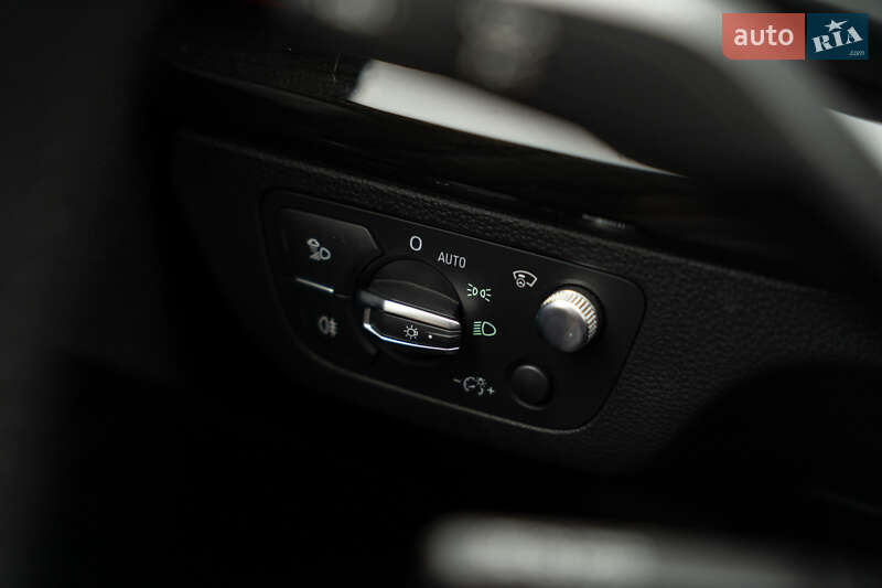 Внедорожник / Кроссовер Audi Q5 2018 в Черновцах