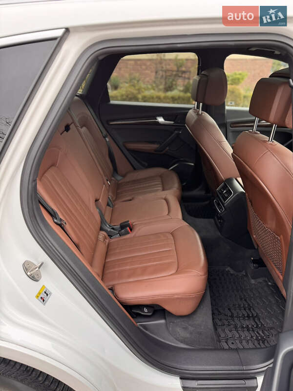 Внедорожник / Кроссовер Audi Q5 2019 в Золочеве фото 11 Внедорожник / Кроссовер Audi Q5 2019 в Золочеве