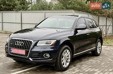 Позашляховик / Кросовер Audi Q5 2014 в Луцьку