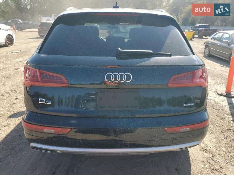 Позашляховик / Кросовер Audi Q5 2020 в Сумах
