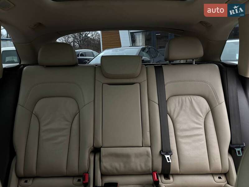 Внедорожник / Кроссовер Audi Q5 2015 в Стрые