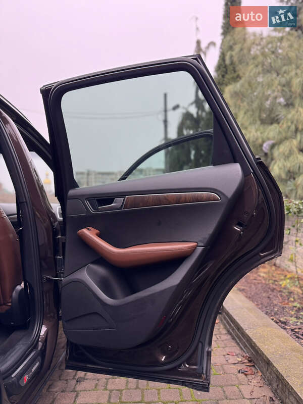 Позашляховик / Кросовер Audi Q5 2011 в Білій Церкві