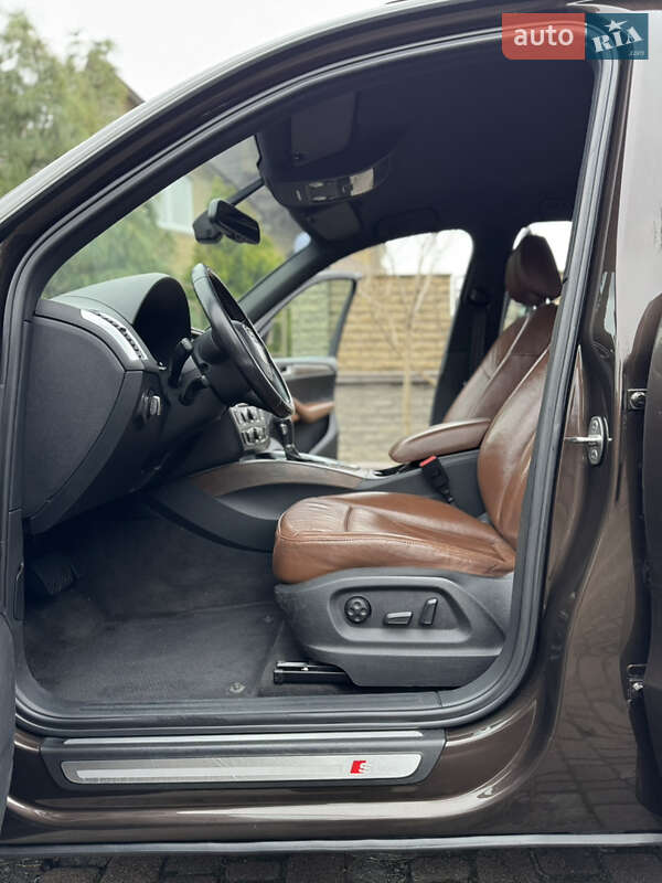 Позашляховик / Кросовер Audi Q5 2011 в Білій Церкві