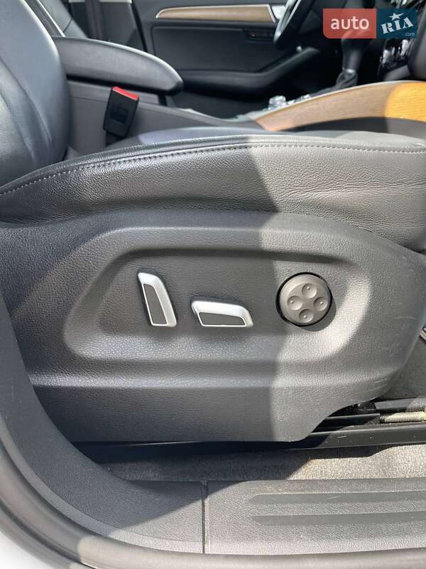 Внедорожник / Кроссовер Audi Q5 2015 в Львове фото 31 Внедорожник / Кроссовер Audi Q5 2015 в Львове