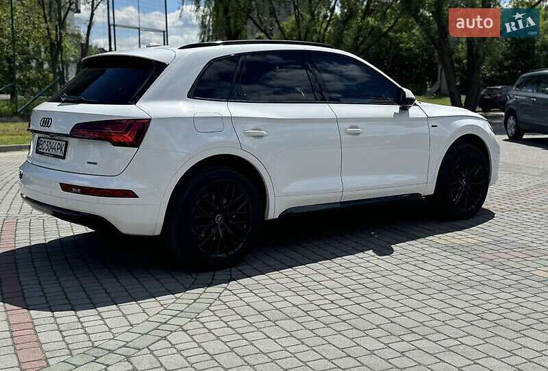 Внедорожник / Кроссовер Audi Q5 2019 в Львове фото 10 Внедорожник / Кроссовер Audi Q5 2019 в Львове