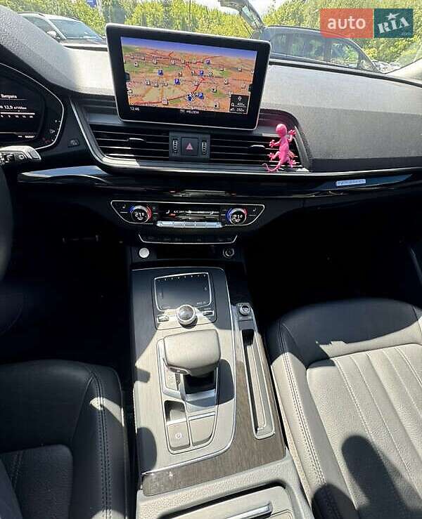 Внедорожник / Кроссовер Audi Q5 2019 в Львове фото 17 Внедорожник / Кроссовер Audi Q5 2019 в Львове