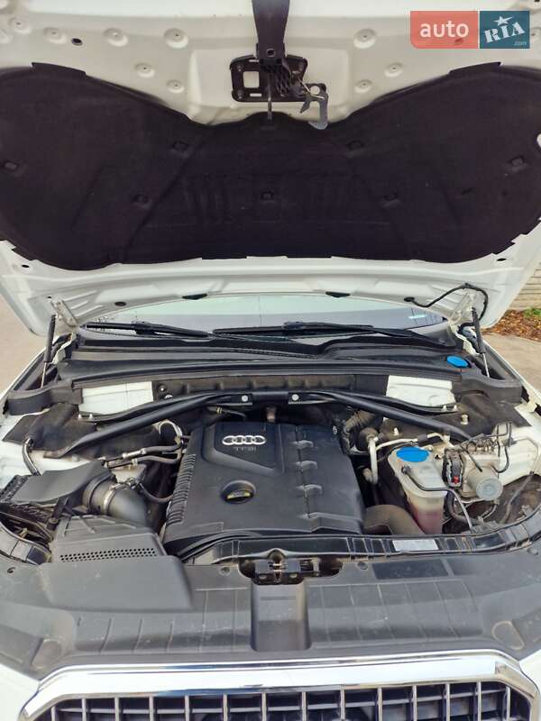 Позашляховик / Кросовер Audi Q5 2015 в Ізмаїлі