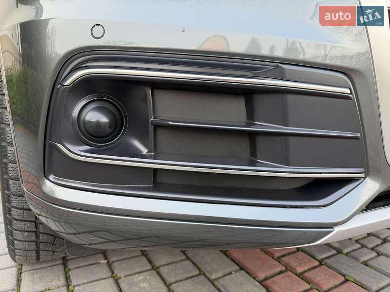 Внедорожник / Кроссовер Audi Q5 2019 в Луцке фото 122 Внедорожник / Кроссовер Audi Q5 2019 в Луцке