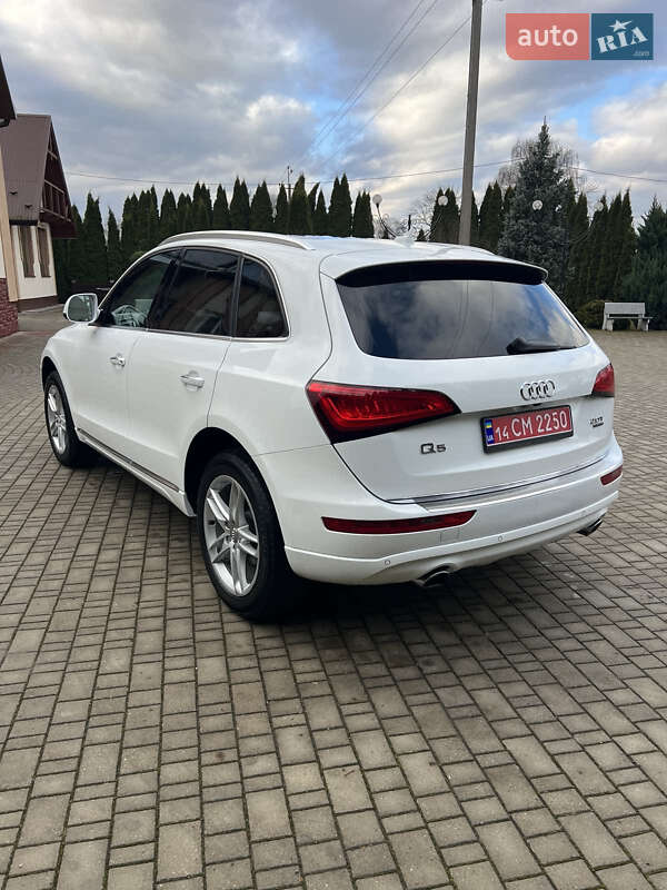 Внедорожник / Кроссовер Audi Q5 2015 в Львове