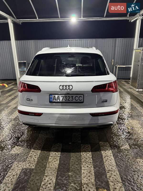 Внедорожник / Кроссовер Audi Q5 2018 в Киеве фото 21 Внедорожник / Кроссовер Audi Q5 2018 в Киеве