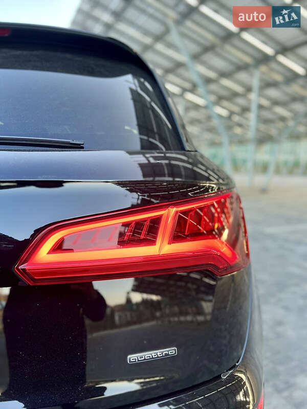 Внедорожник / Кроссовер Audi Q5 2019 в Львове фото 16 Внедорожник / Кроссовер Audi Q5 2019 в Львове