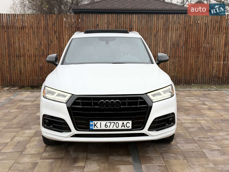 Внедорожник / Кроссовер Audi Q5 2017 в Киеве фото 4 Внедорожник / Кроссовер Audi Q5 2017 в Киеве